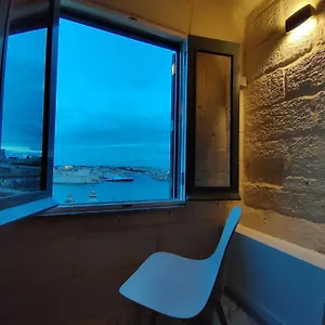 Apartment Oasis 22 Savynomad Harbour Residences Wow Views, Valletta